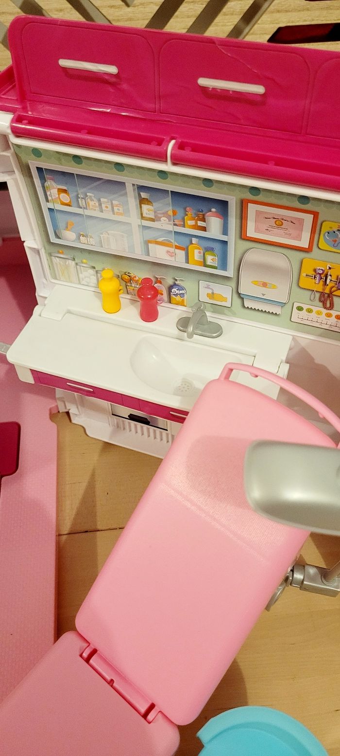 Ambulance Barbie + Barbie infirmière - photo numéro 6