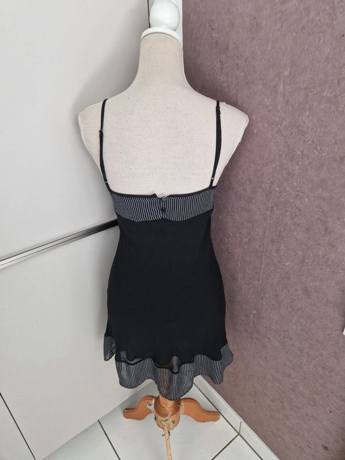 Nuisette Etam taille 38 excellent état - photo numéro 2