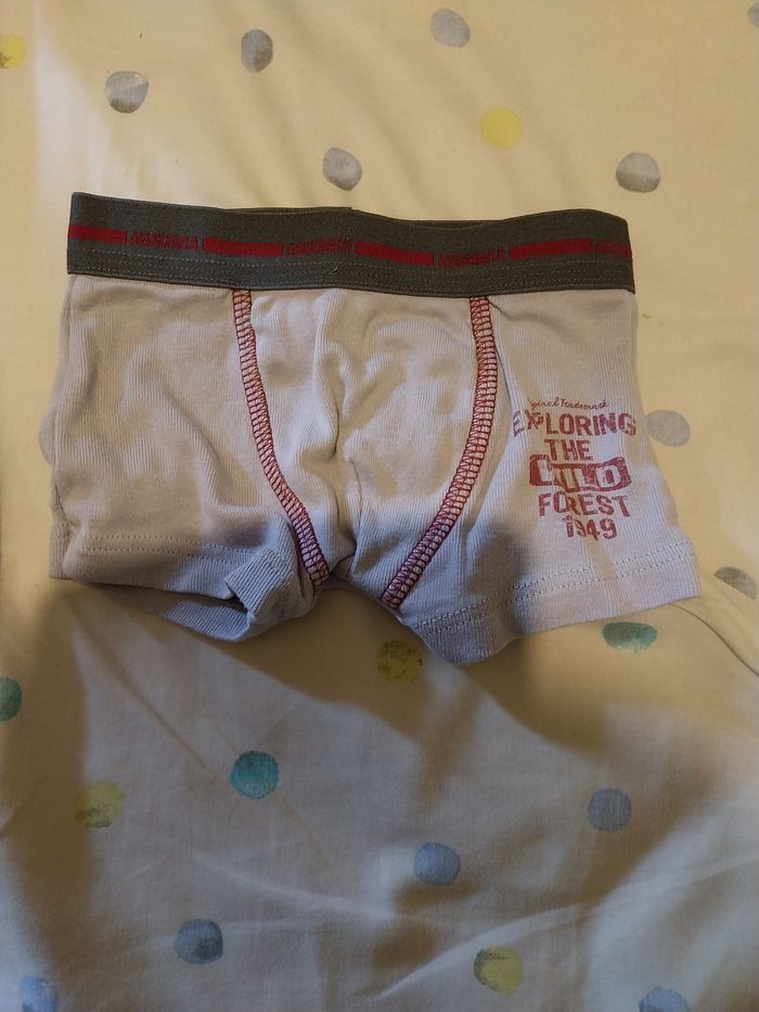 Lot de 4 boxers pour garçon en 3 ans - photo numéro 3
