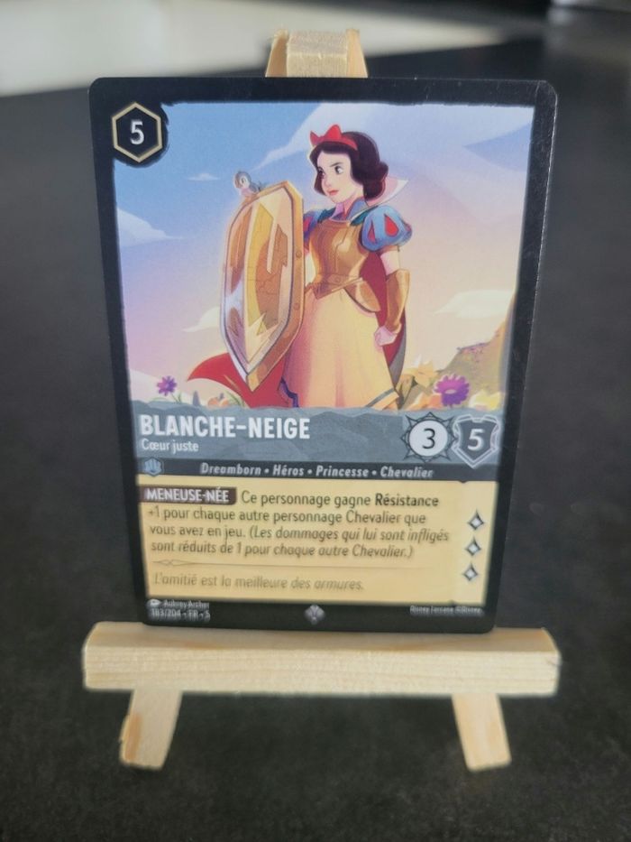 Carte lorcana blanche neige