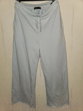 Pantalon bleu ciel taille 9/10 ans
