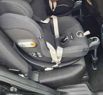 Siege auto bébé 9