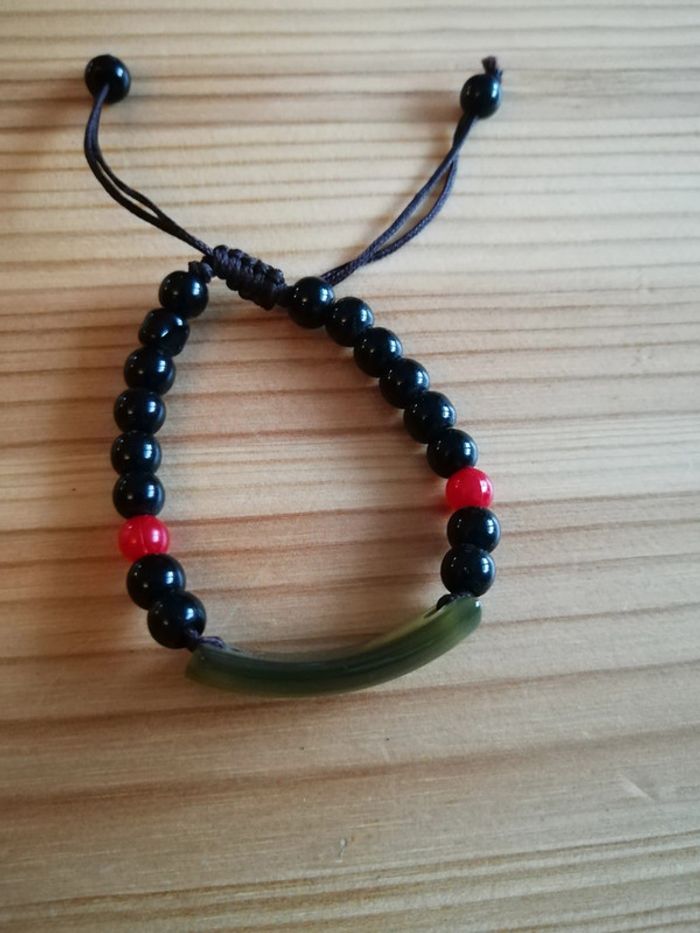 Bracelet en perles de verre et pierre naturelle