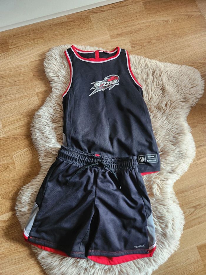 Ensemble de basket réversible 8ans