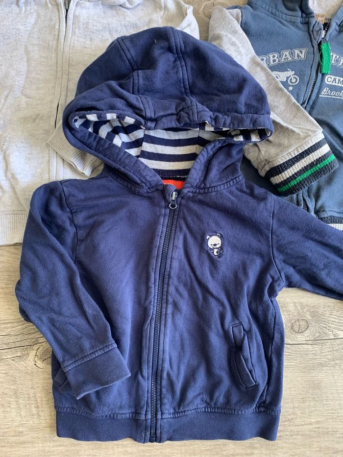 Lot de 3 sweat-shirt à capuche 2 ans - photo numéro 4