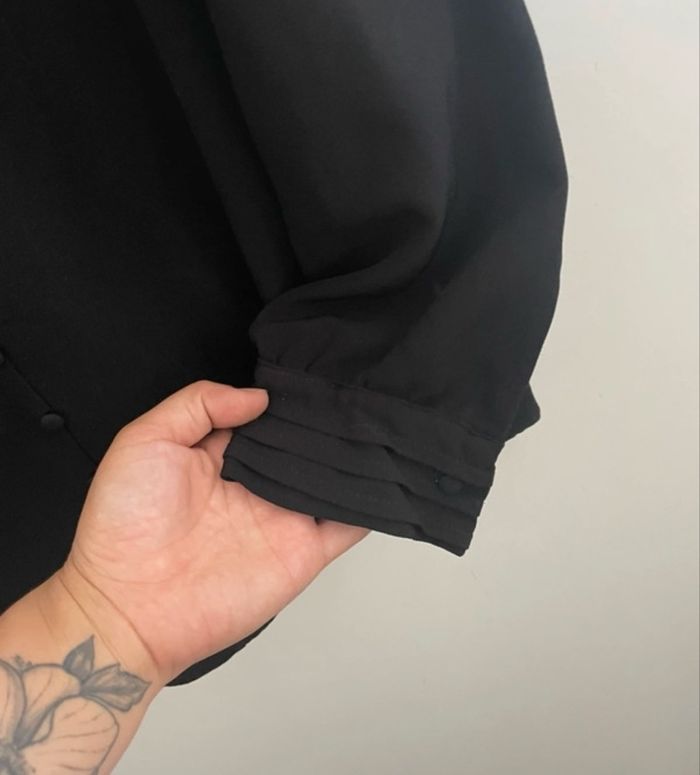 🌸Blouse manches longues noire Kiabi taille 38🌸 - photo numéro 3
