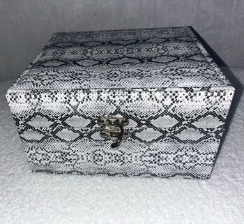 Coffre à bijou 