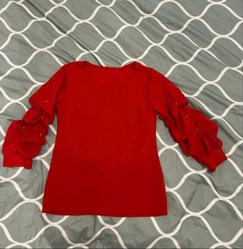Haut rouge à perle taille S