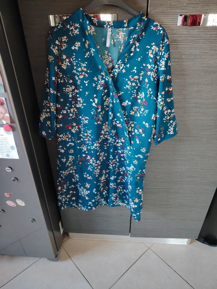 Robe Genou - photo numéro 2