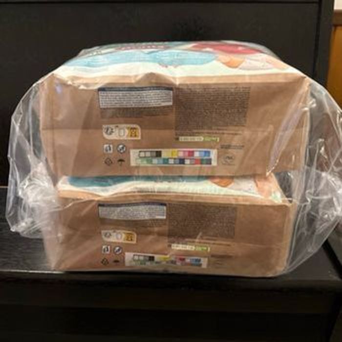 Lot de 4 couches Pampers harmonie pants taille 4 - photo numéro 2