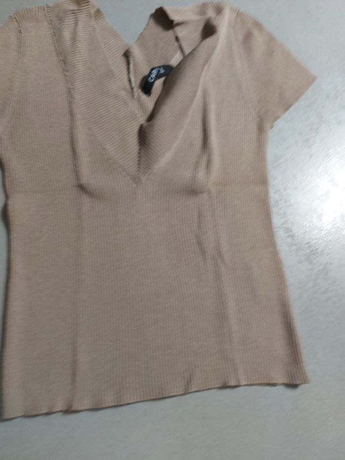 Top Caroll taille 40 - photo numéro 3