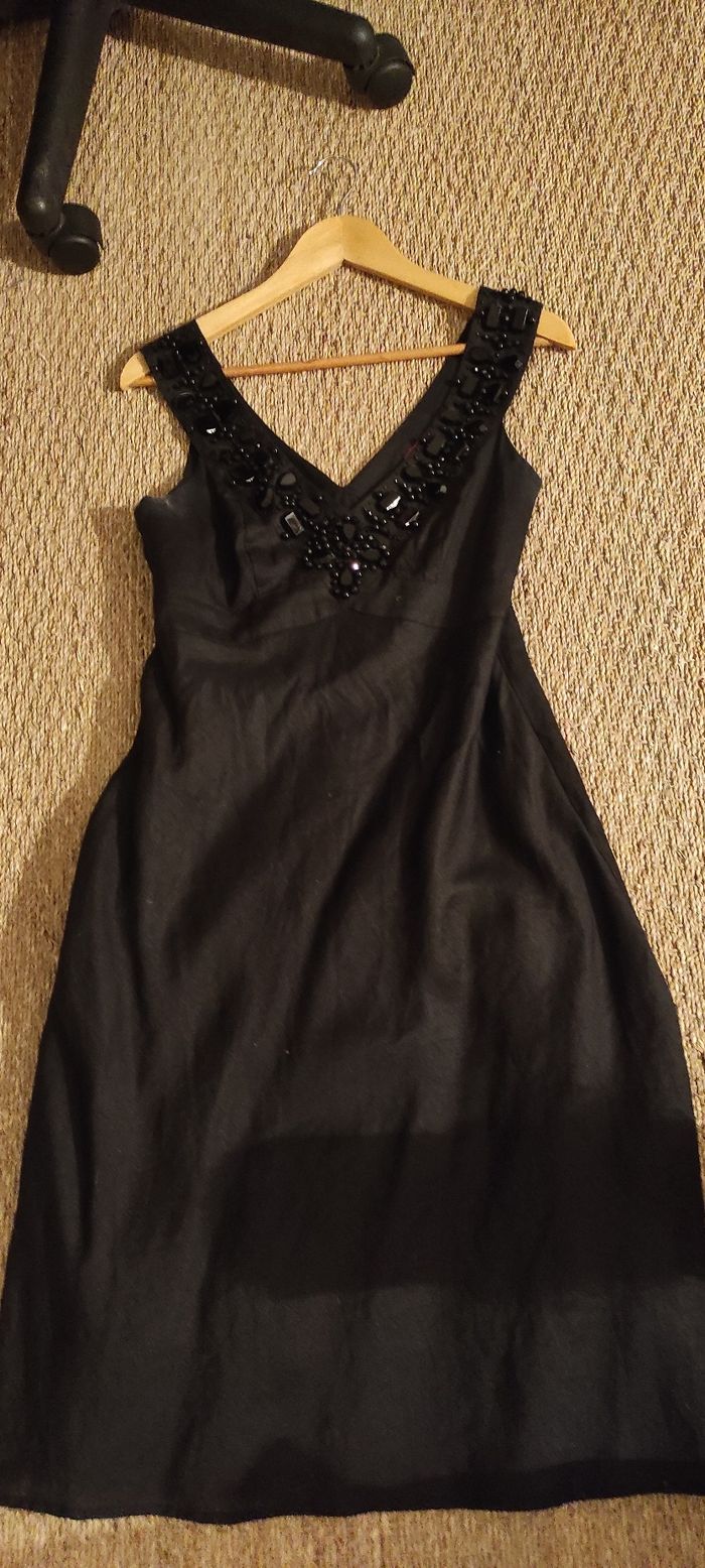 Robe cocktail noire avec strass noirs - photo numéro 3