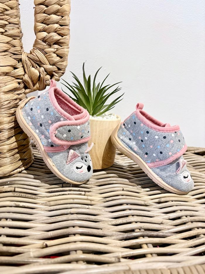 Chaussons bébé fille pointure 22 - photo numéro 5