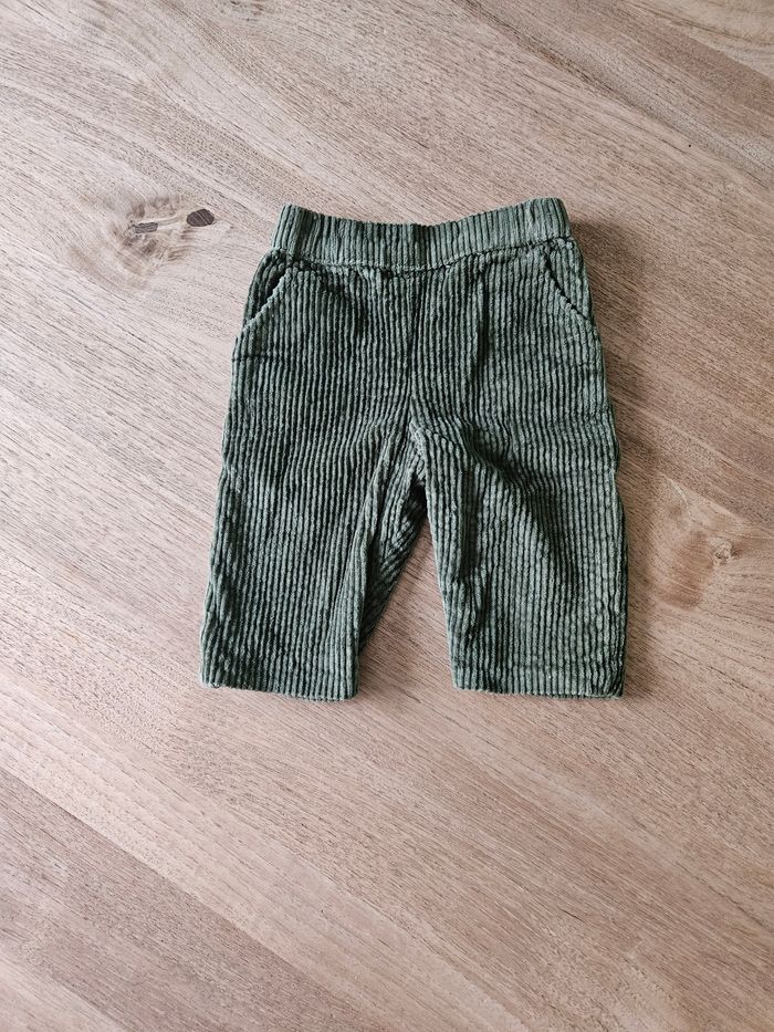 Pantalon velours côtelé