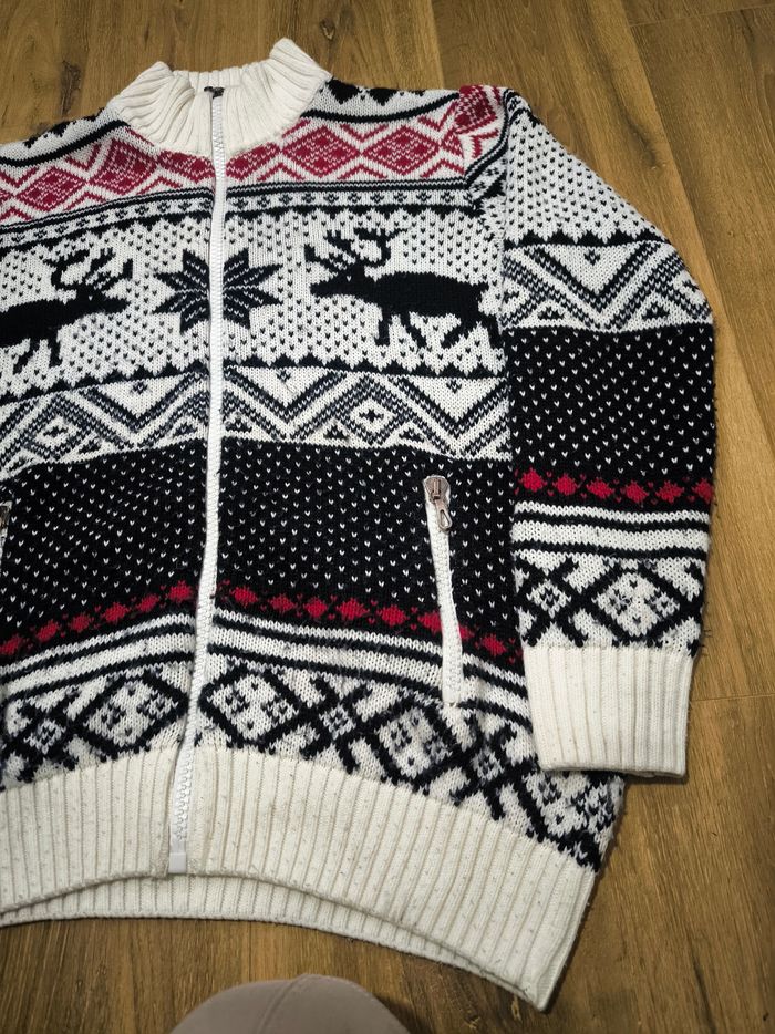 Veste zippée, flocon et renne, taille L, très bon état - photo numéro 4