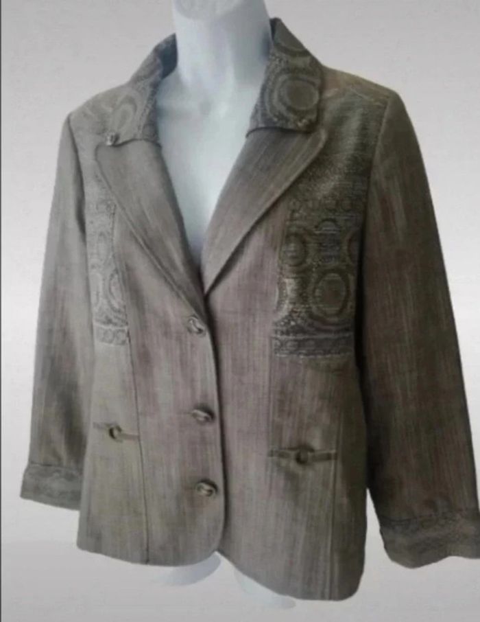 Tailleur veste pantalon femme.42.. - photo numéro 4