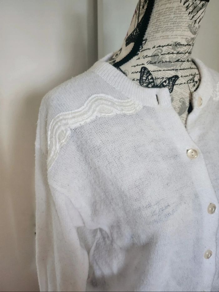Superbe Gilet Blanc brodé Vintage taille 42 44 - photo numéro 2