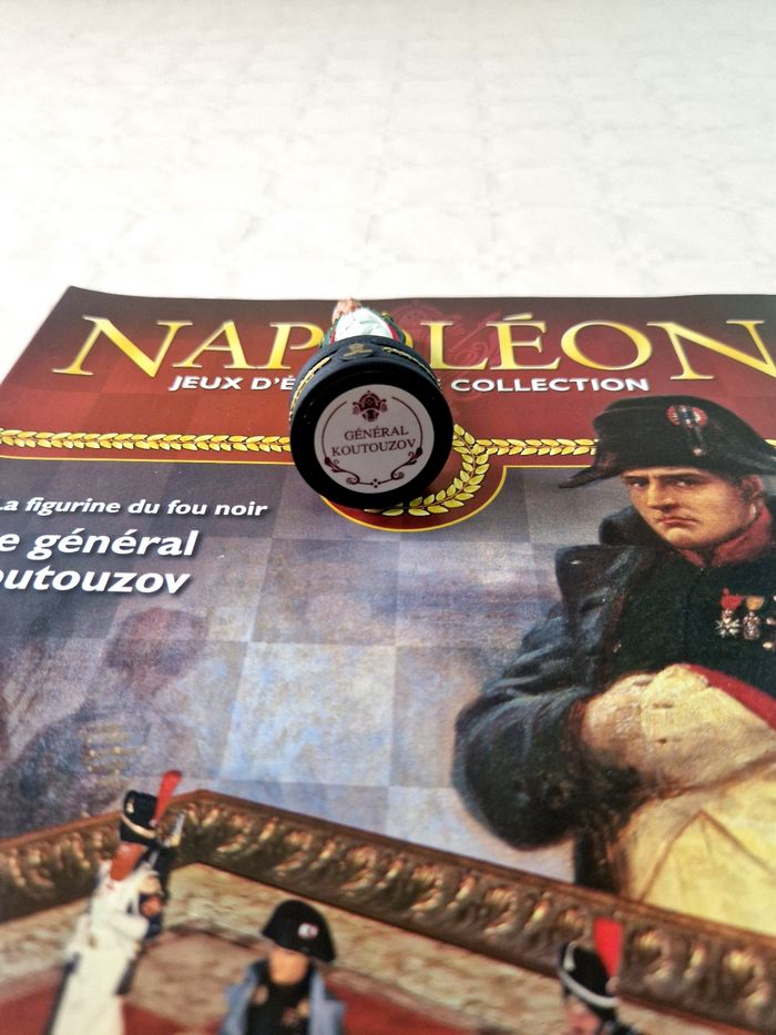 Figurine  , Napoléon , jeux d'échec de collection  , numéro 6 , le général Koutouzov - photo numéro 4