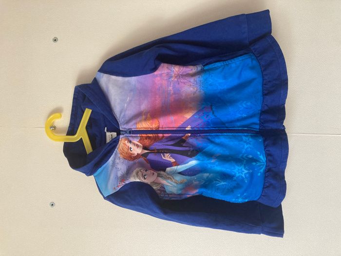 gilet zippé à capuche Disney Reine des neiges