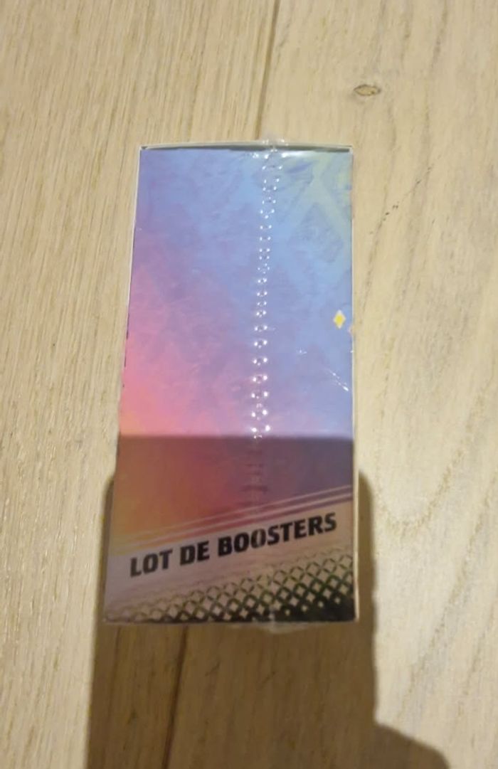 Bundle évolution prismatique 8.5 scellé Pokémon - photo numéro 2