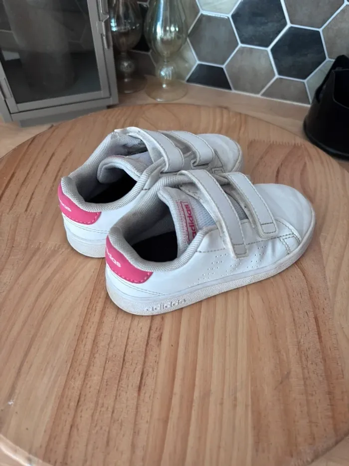 Basket Adidas blanche et fushia - P25 - photo numéro 6