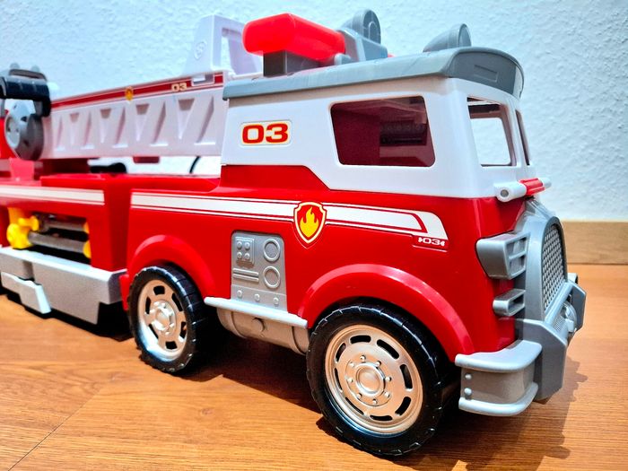 Camion Pat’ Patrouille – PAW Patrol – Ultimate Rescue – camion de pompiers - photo numéro 9