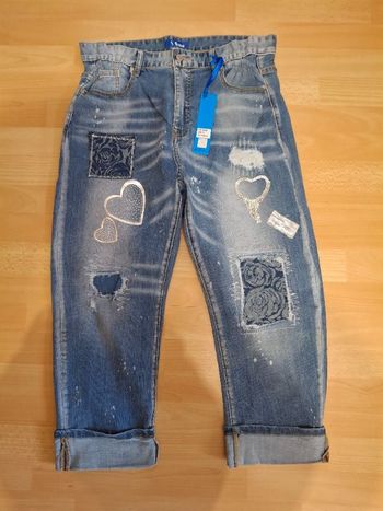 Jean court XL neuf étiqueté empiècement brodés