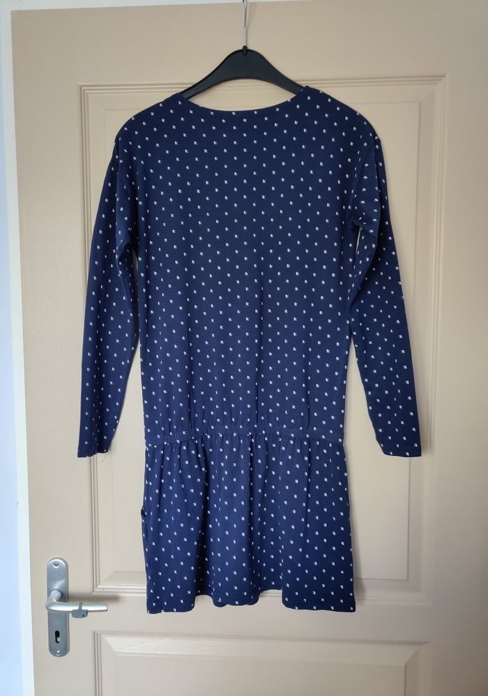 Robe bleue à motifs - photo numéro 6