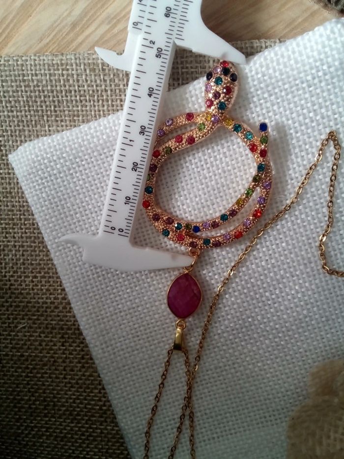 Collier serpent avec pierre de rubis brute - photo numéro 3