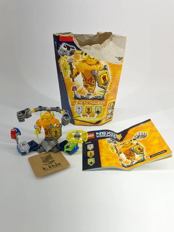 LEGO Nexo Knights 70336 Ultimate Axl Building