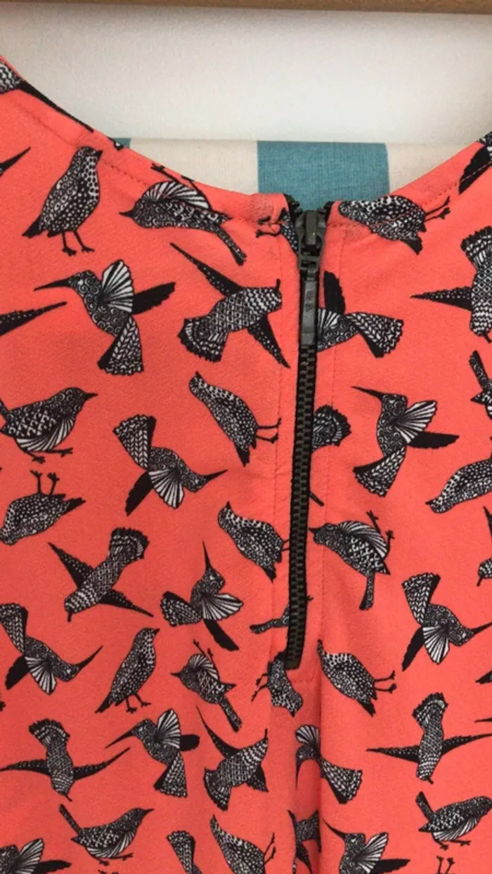 Top corail T1 Camaïeu avec oiseaux colibris - photo numéro 3