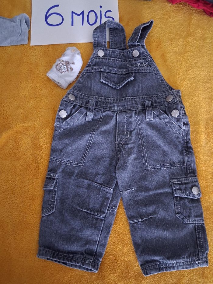 6 mois garçon - photo numéro 5