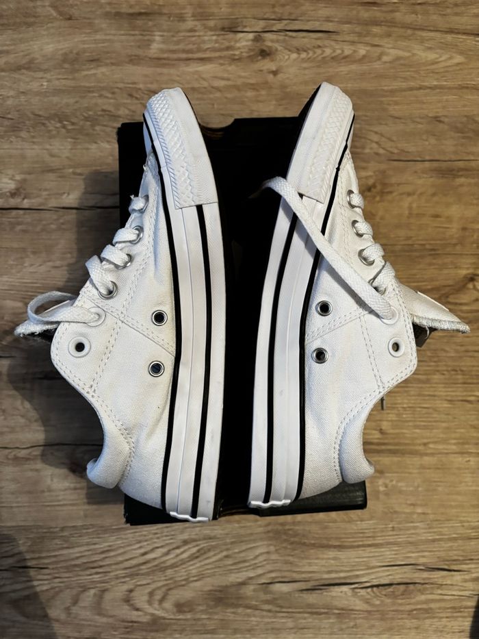 Converse All Star Madison basses blanches – T39 – Très bon état - photo numéro 4
