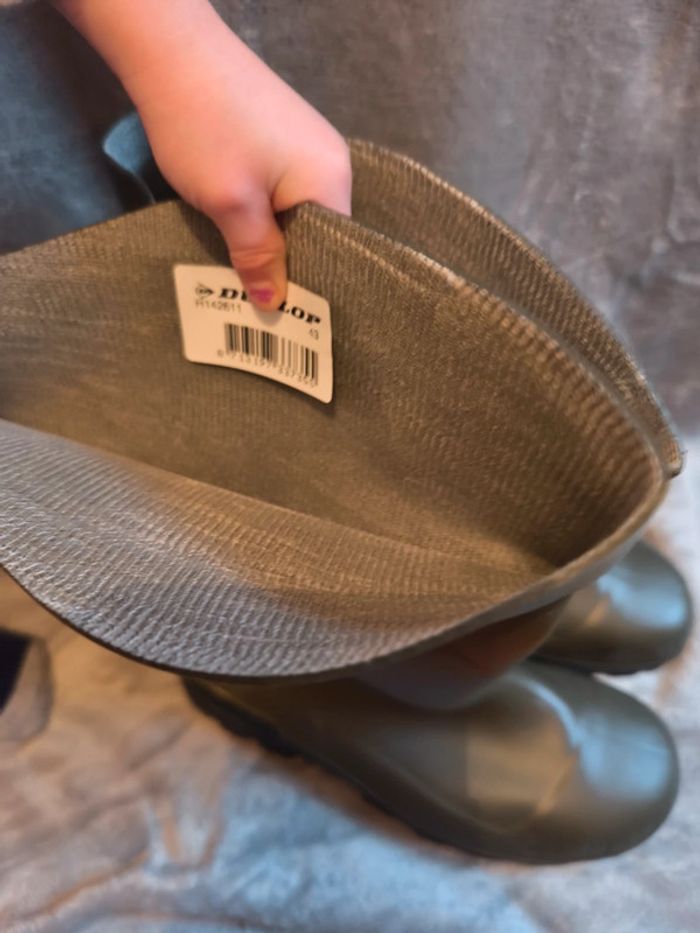Botte de sécurité Dunlop taille 43 - photo numéro 2