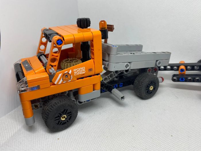 Lego Technic 42060 camion benne avec sa remorque - photo numéro 3
