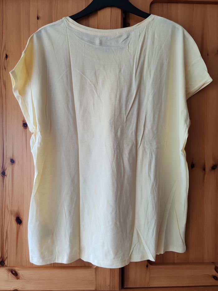 Tee shirt brillant - photo numéro 2