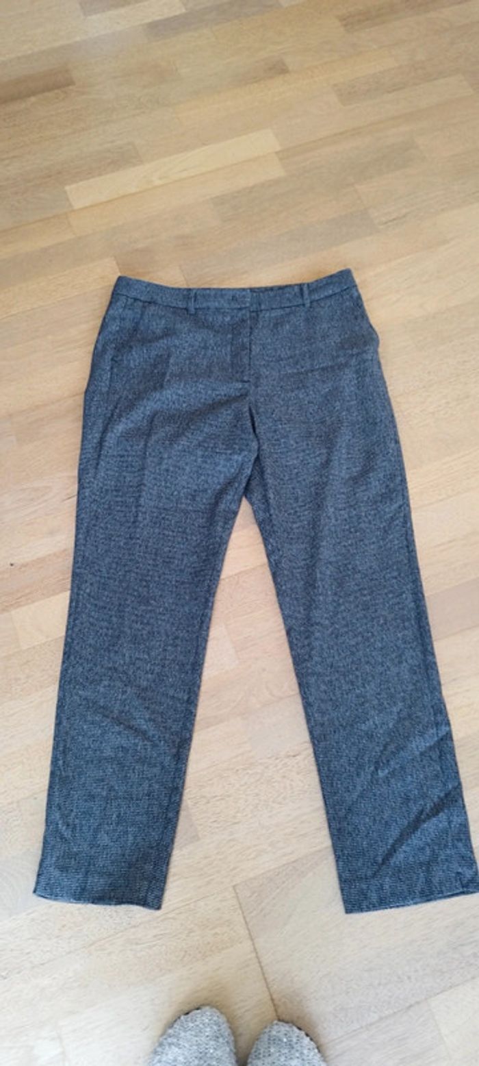 Pantalon femme de la marque Mango taille 40 - photo numéro 2