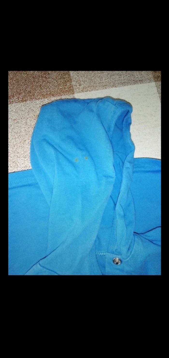 Lot 3 pcs en 12 mois 2 sweats et une veste en jean - photo numéro 2