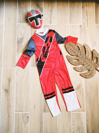 🥸 Déguisement/costume et masque deluxe rembourré Power rangers ninja steel ranger rouge
