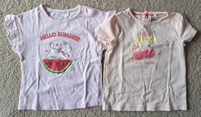 Très gros lot de vêtements fille taille 6 mois - photo numéro 5