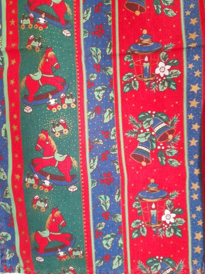 9 serviettes Noël en tissus - photo numéro 3