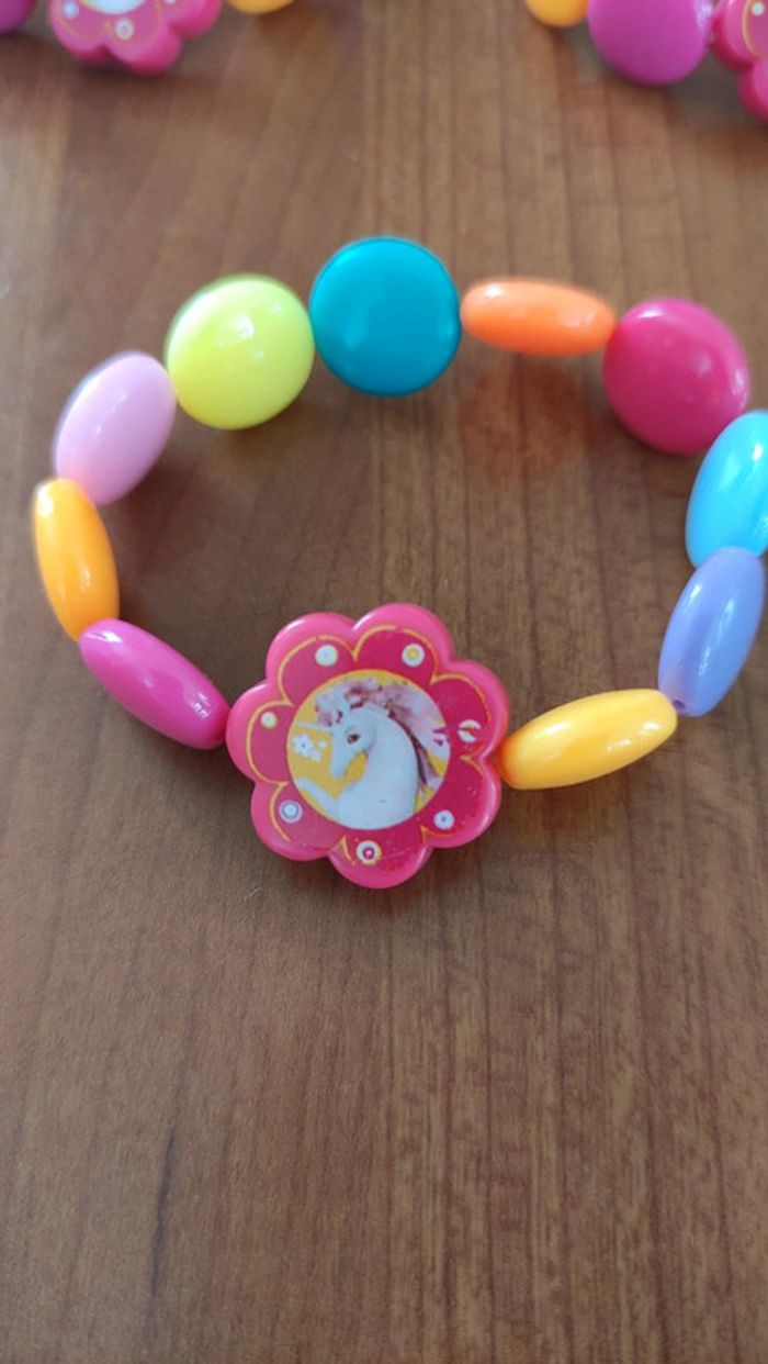 Lot 3 bracelets élastiques licorne multicolore - photo numéro 2