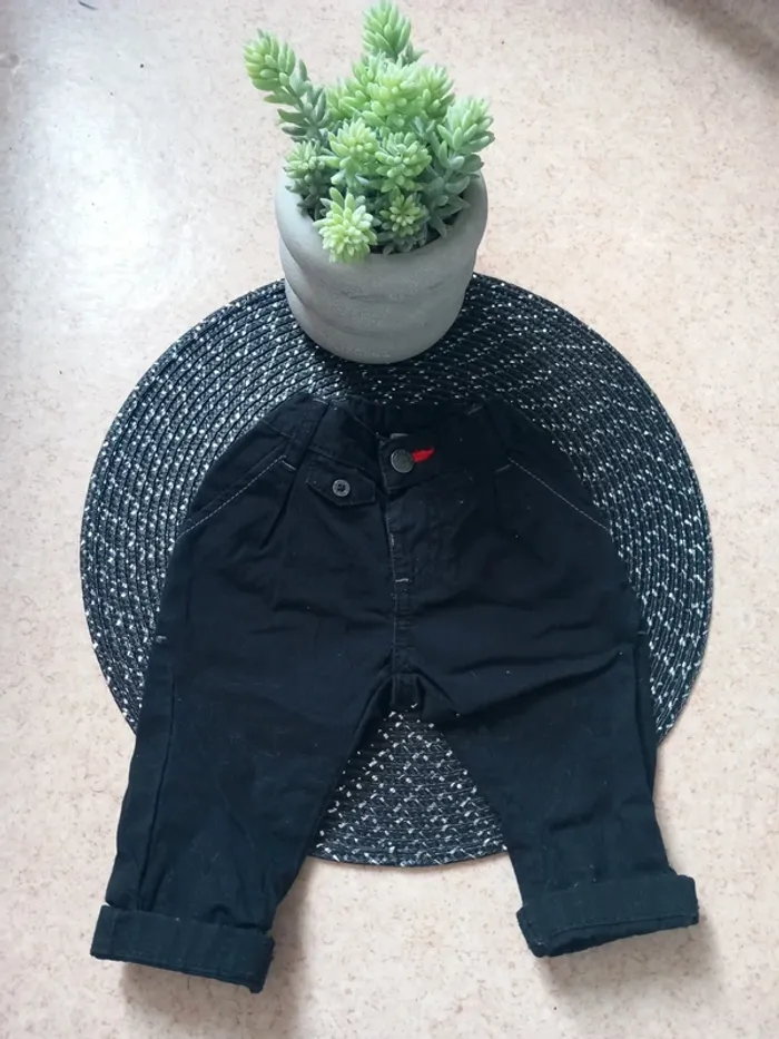 Pantalon noir bébé – Grain de Blé – 6 mois