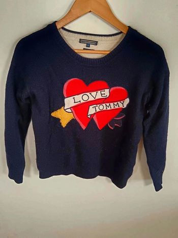 C28 pull marine Tommy Hilfiger XS