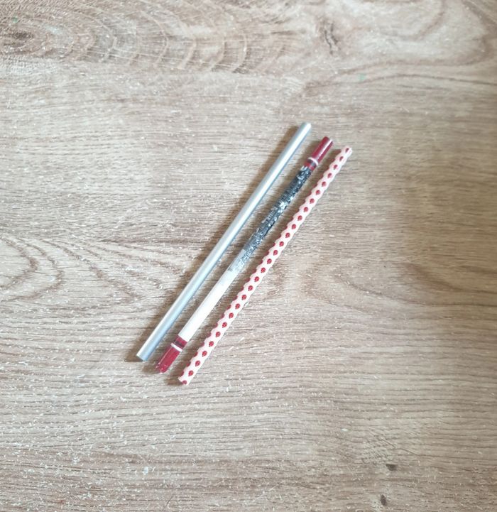 📚 Lot de 3 crayons de papier #emyfleury_scolaire