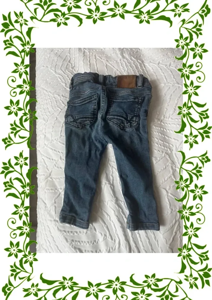 Jeans 6/9mois - photo numéro 3