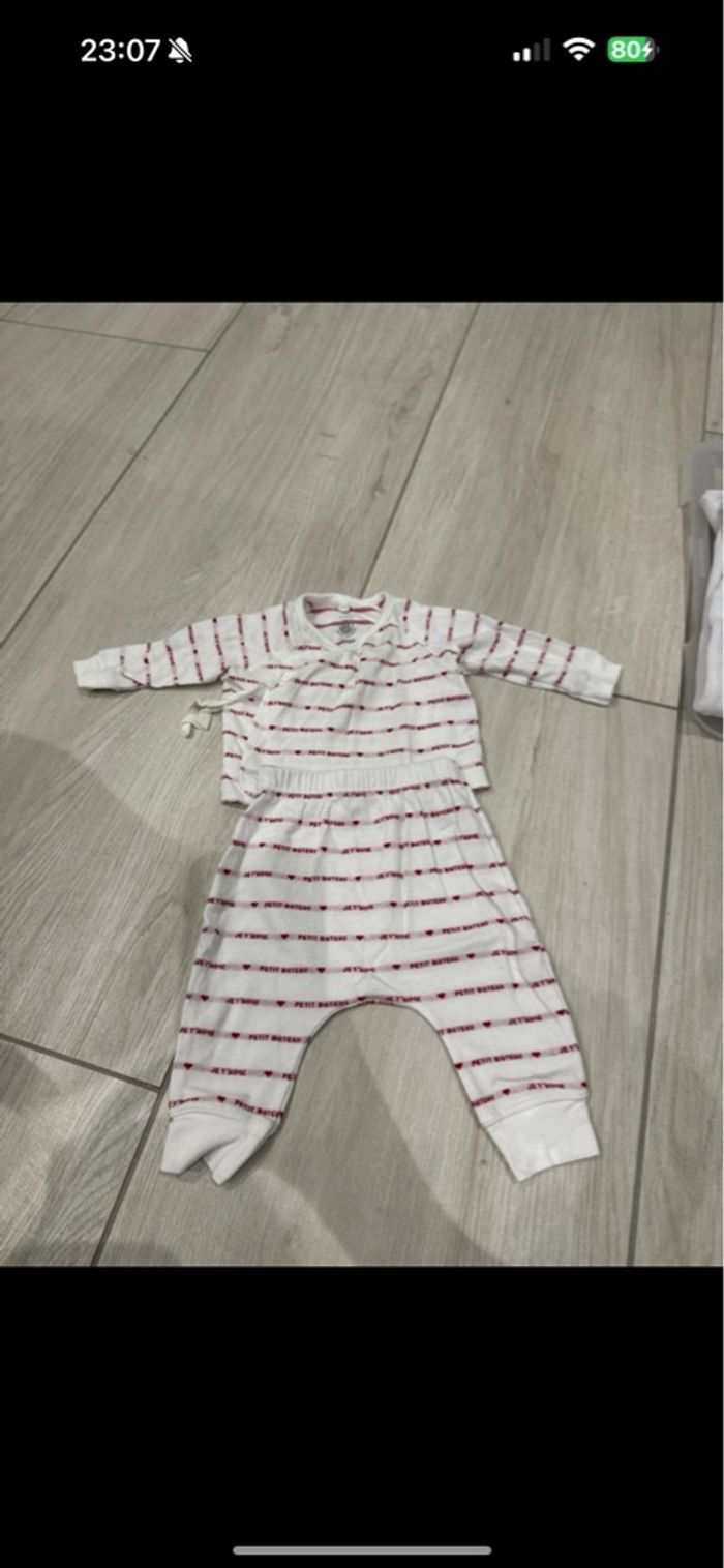 Ensemble, petit bateau