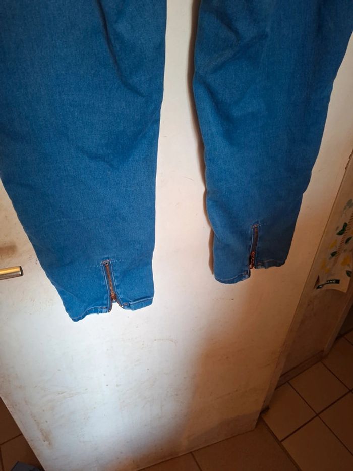 Jeans court bréal 44 - photo numéro 5