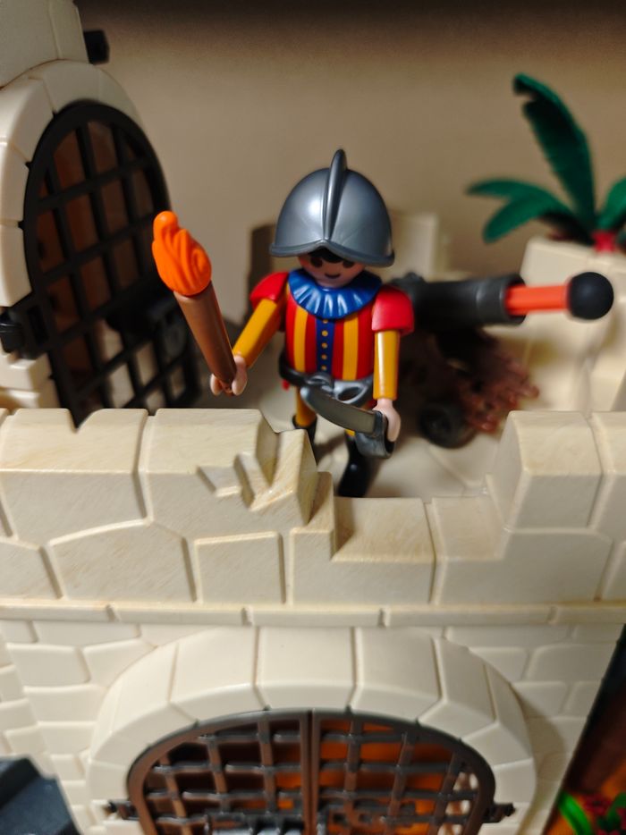Playmobil 4294 Soldats avec phare fortifié - photo numéro 3