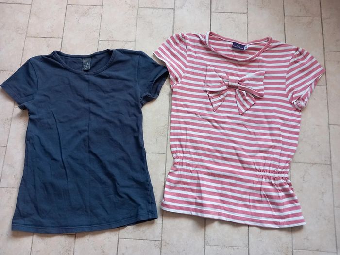 Lot 2 t-shirts (8 ans)